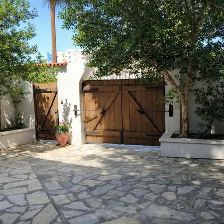 Διαμέρισμα Yasou - Spacious Family By The Sea *