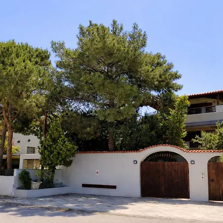 Yasou - Spacious Cozy By The Sea Διαμέρισμα