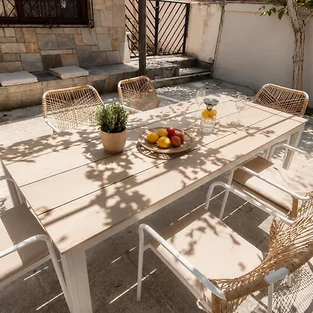 Διαμέρισμα Yasou - Spacious Cozy By The Sea *