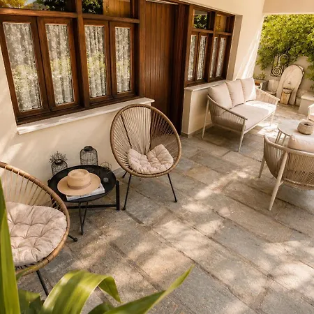 Yasou - Spacious Cozy By The Sea *