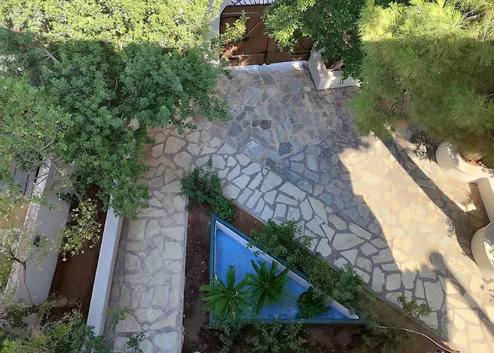 Yasou Summer House *