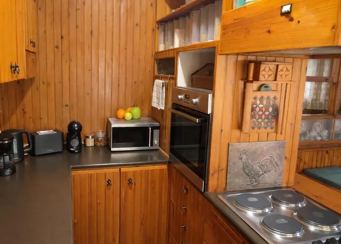 Yasou - Spacious Family By The Sea Διαμέρισμα