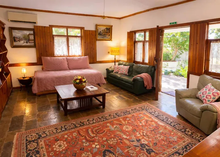 Yasou - Spacious Family By The Sea * Lutráki