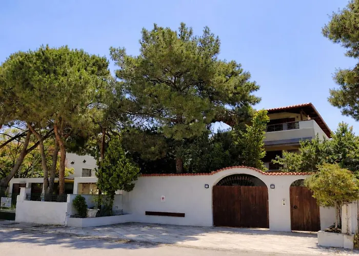 Yasou - Spacious Family By The Sea Διαμέρισμα Λουτράκι